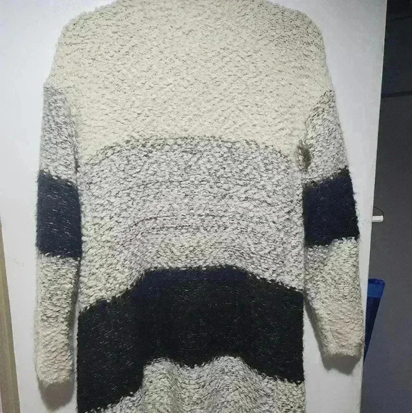 Baciano womens cardigan,  size medium - Picture 4 of 6